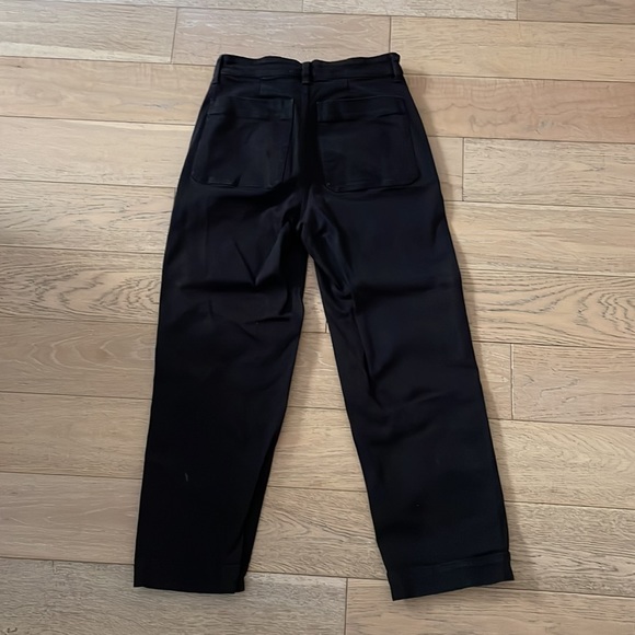 Everlane The Straight-Leg Crop - Picture 2 of 2